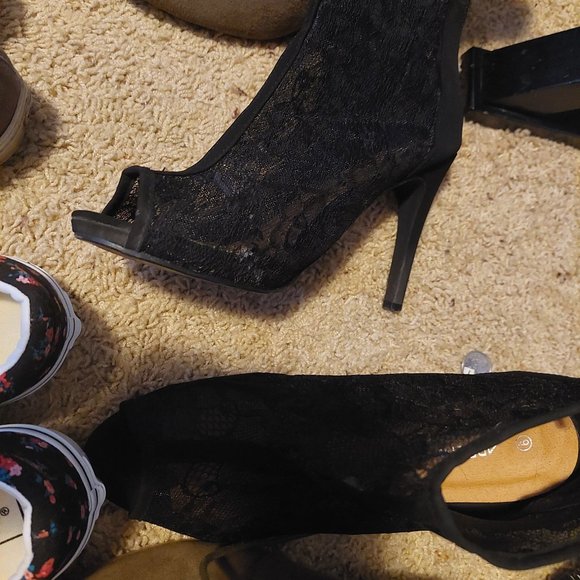 Lacey open toed boots - Picture 1 of 1